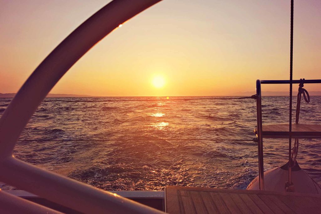 SMS YACHTCLUB