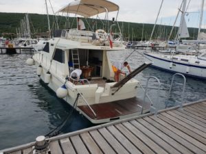 SMS YACHTCLUB